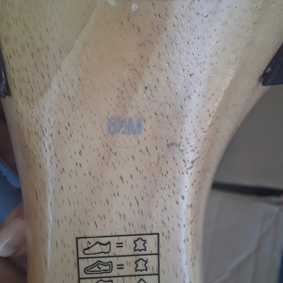 Marciano by Guess - Picture 4 of 8